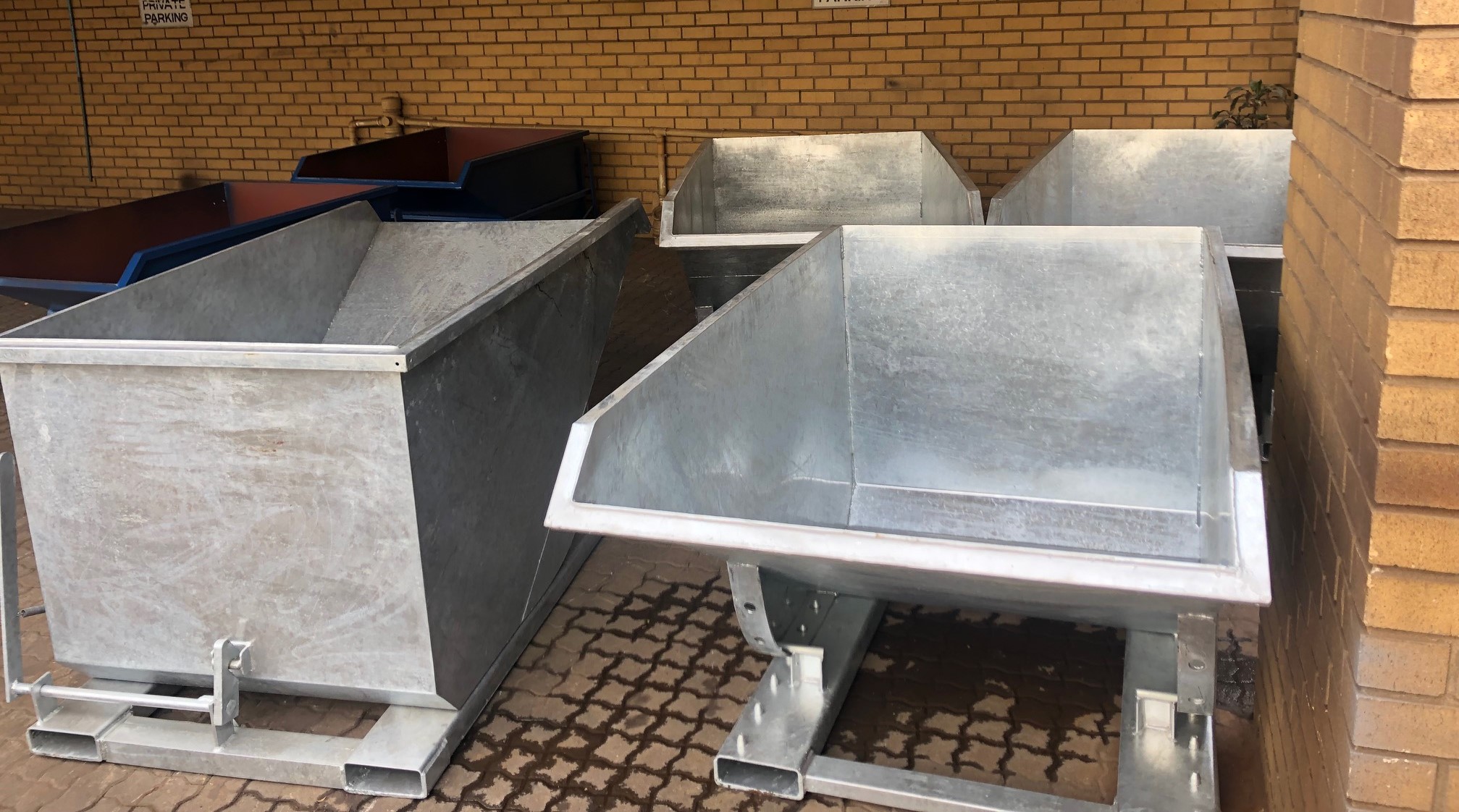 Tipping Bin - Galv